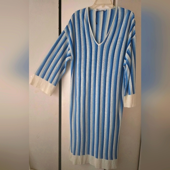 ZARA BLUE & CREAM V NECK Beach Cover up Sz S NWOT - Picture 1 of 8